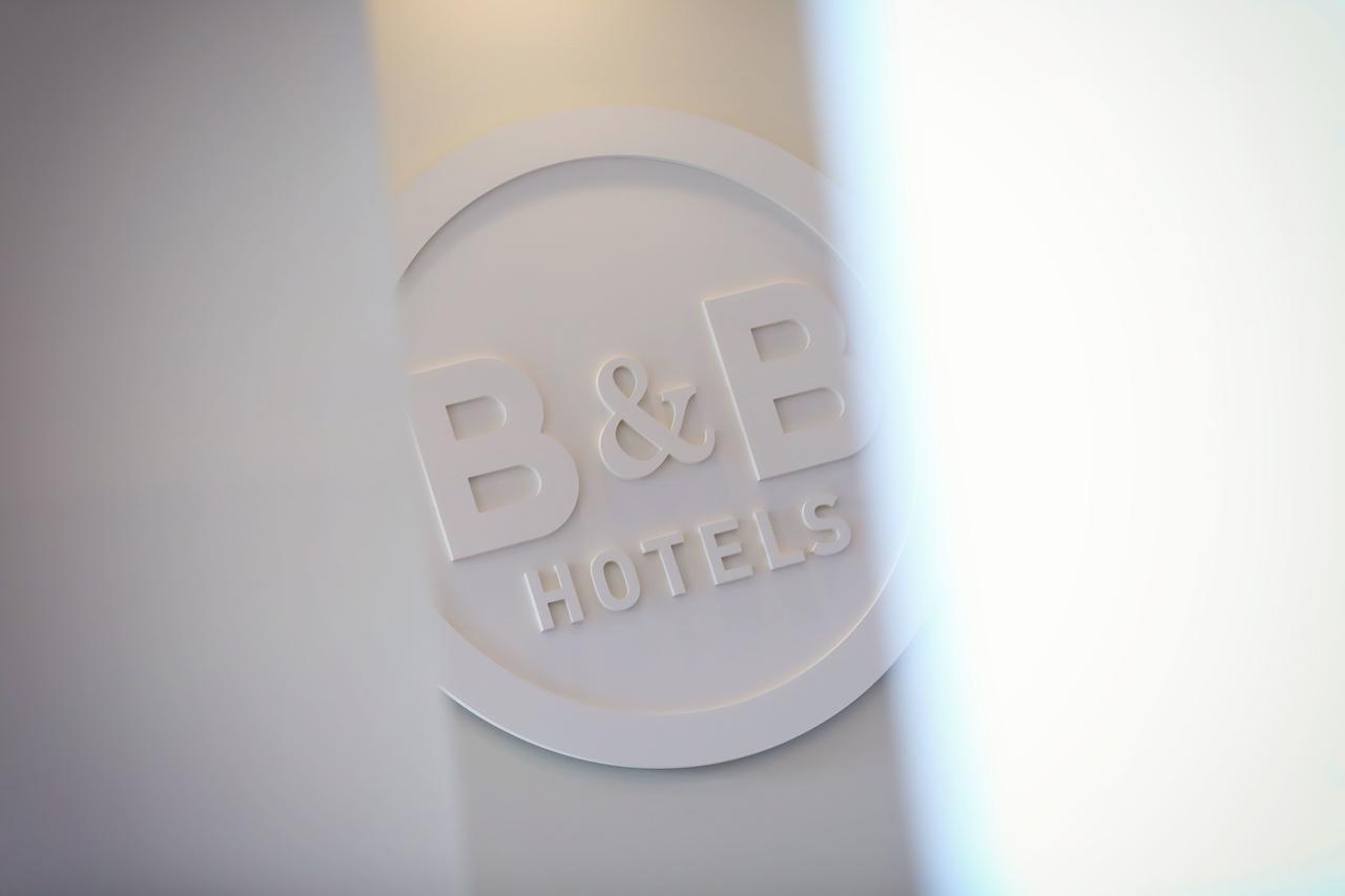 La Valentine Hotel